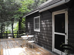 686 Mormon Springs Rd, Crestline, CA 92325