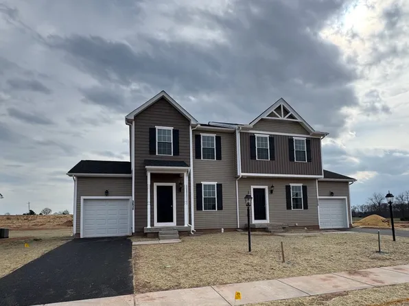 3612 Fieldstone Dr, Dover, PA 17315