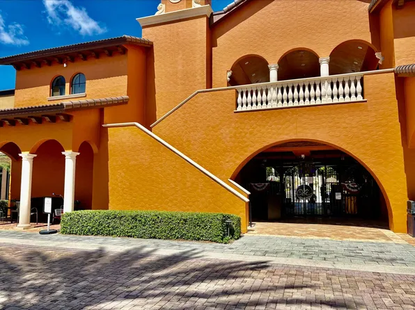 9140 Delano St, Naples, FL
