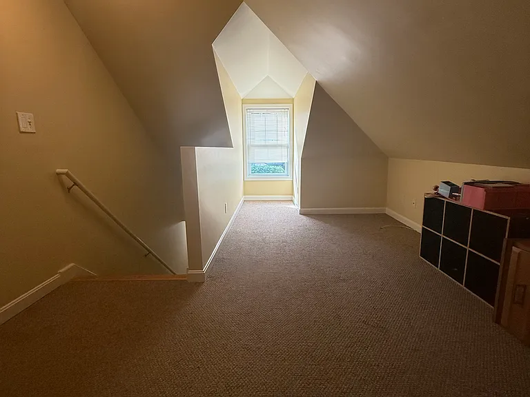 32 Chestnut St #1 — Photo 10