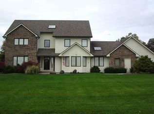 16 Alden Glen Dr, Webster, NY 14580