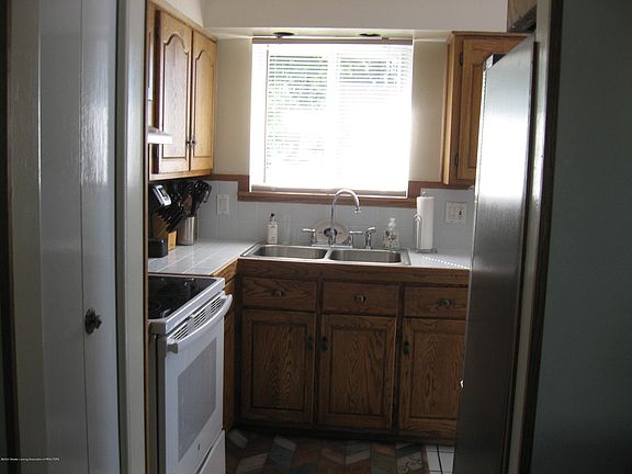 5th image of 3801 Glenbrook Dr