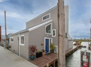 1975 N Jantzen Ave, Portland, OR 97217