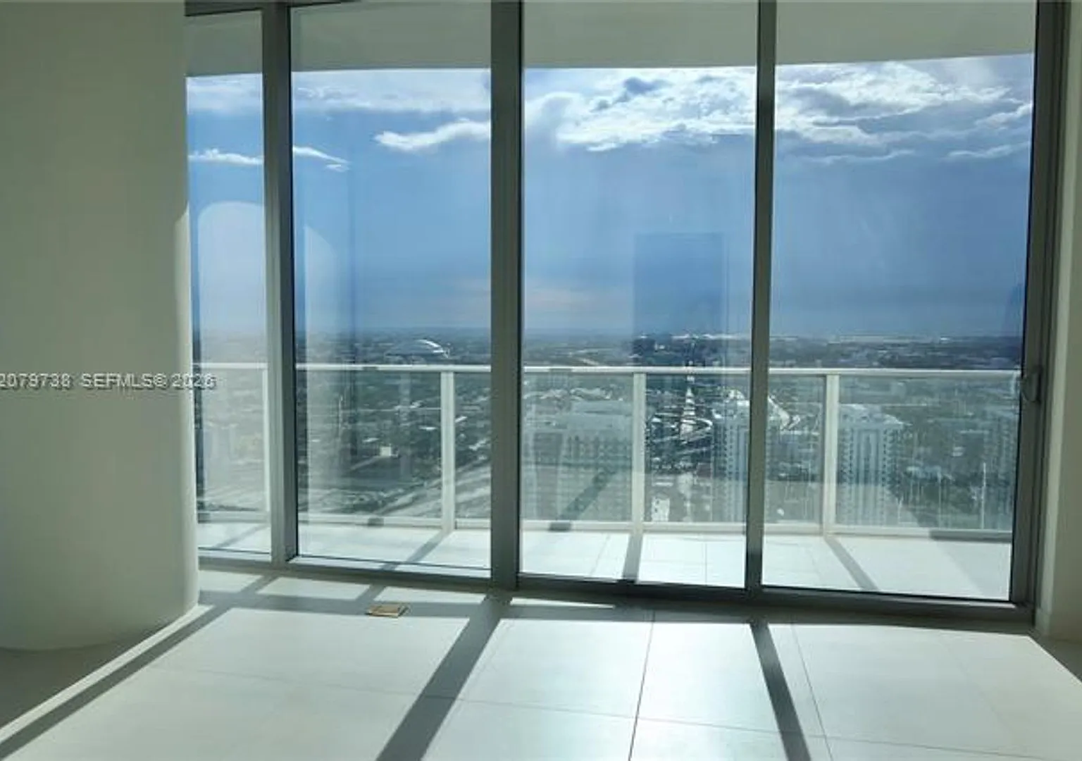 1400 Biscayne Blvd cu-4502, Miami, FL 33132 — Photo 4