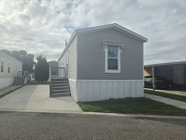 1st image of 4000 24th St N #114