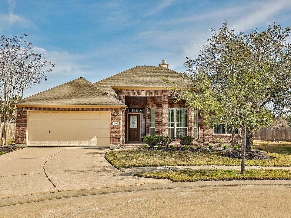 1st image of 19102 E Sawtooth Canyon Dr