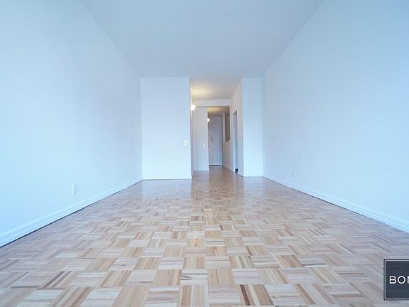 5th image of 201 E 69th St APT 12X