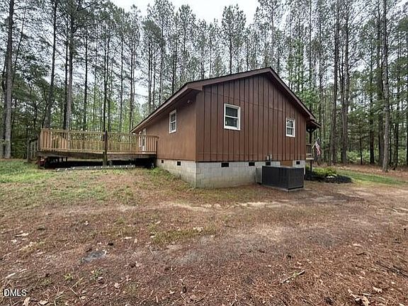 5th image of 55 Courtney Dr