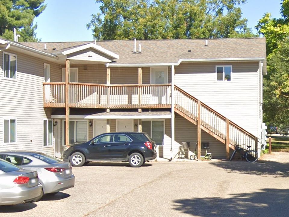 2nd image of 1820 8th St E APT C