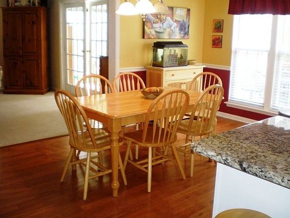 Breakfast nook with hardwoods