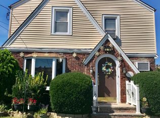 12-18 12th St, Fair Lawn, NJ 07410