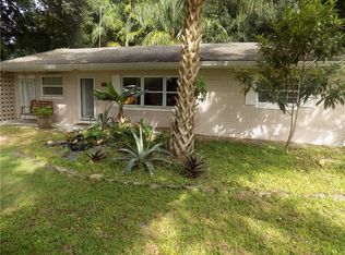 4110 Lake Saunders Dr, Mount Dora, FL 32757