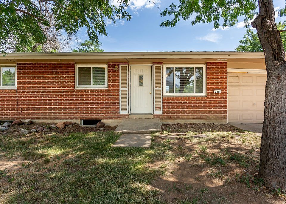 1st image of 3285 Moorhead Ave