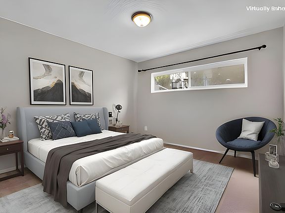 5th image of 217 N Juanita Ave #B