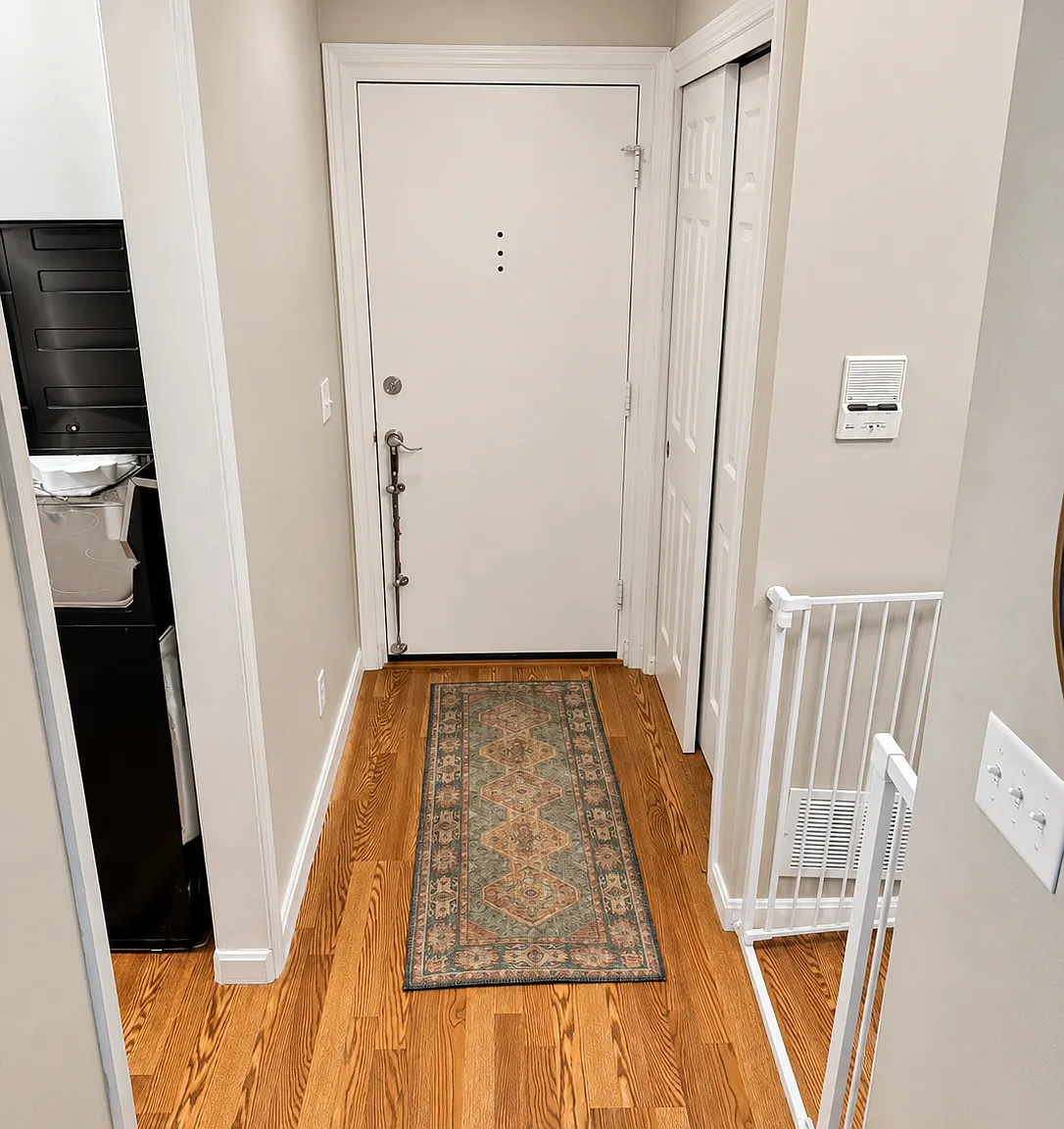 2 bed, 1066 sqft, $1,850 — Photo 3