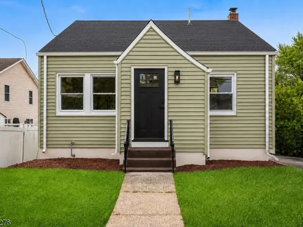 11 Dunkerly St, Totowa Boro, NJ 07512