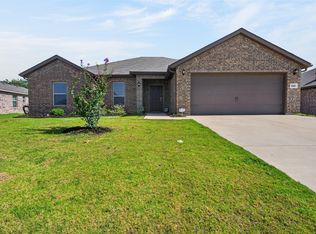 1600 Glade Meadows Dr, Joshua, TX 76058