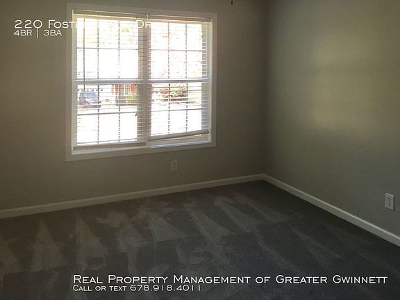 3rd image of 220 Foster Trace Dr