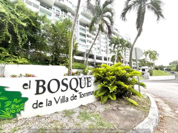 146 Avenue Santa Ana #Penthouse, Guaynabo, PR 00971