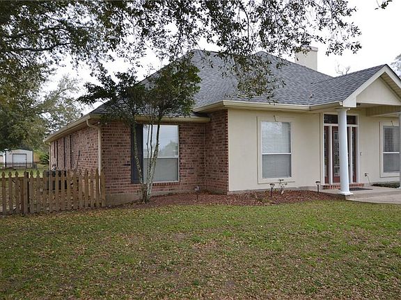 2nd image of 199 Landeche Ln