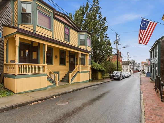 4th image of 15-17 Dennison St