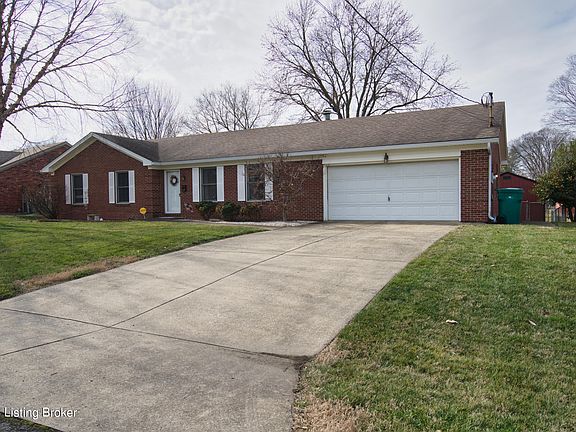 2nd image of 4406 Winter Garden Ct