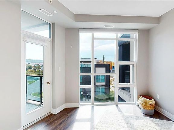 5th image of 10 Concord Pl Unit 308