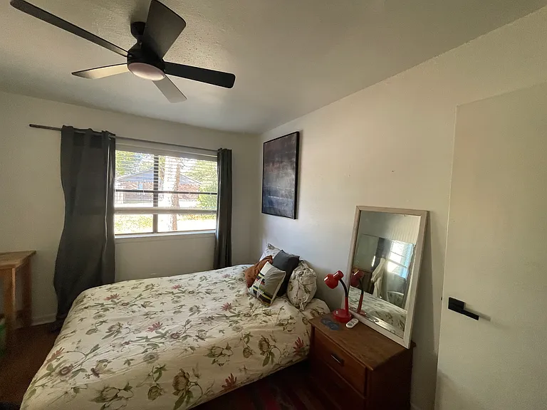 208 Hackberry St #A — Photo 18
