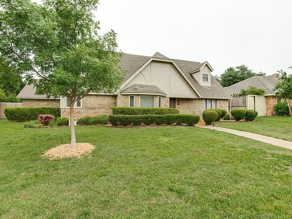 2nd image of 3908 Covinton Ln