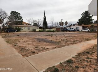 E 10th St, Douglas, AZ 85607