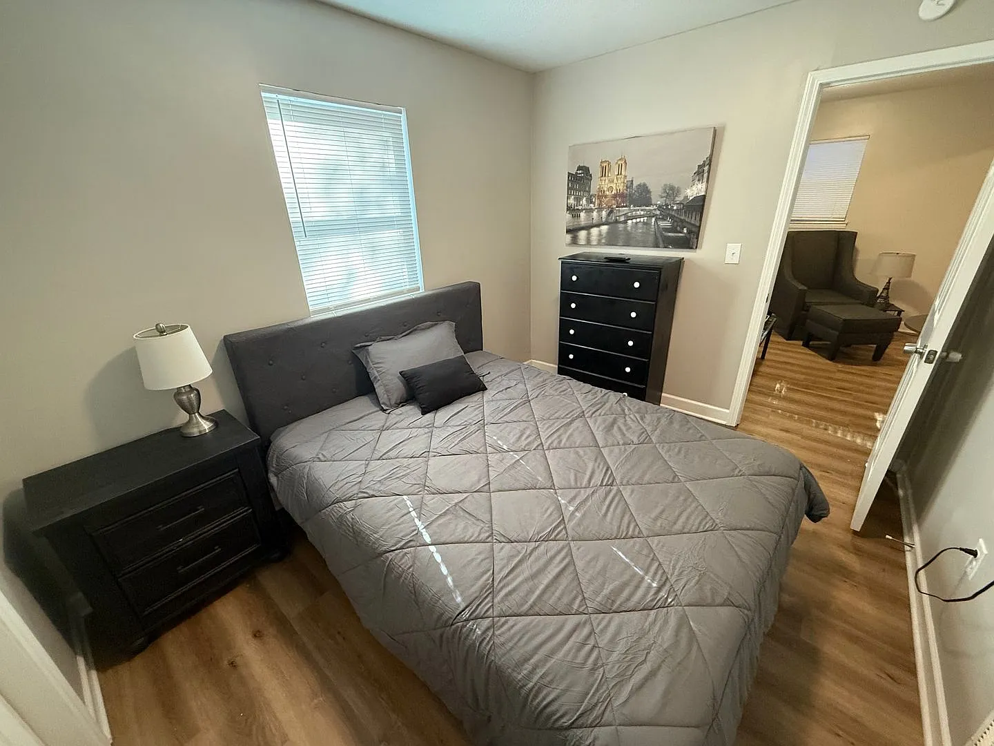 Fully Furnished and Utilities Included - Short and Long Term Leases Available! — Photo 4