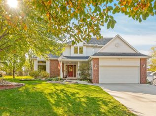 1470 Laurel Cir, Cedar Falls, IA 50613