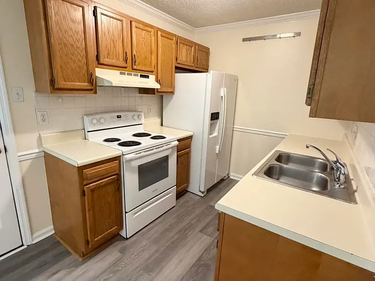 3707 Gunnison Way — Photo 5