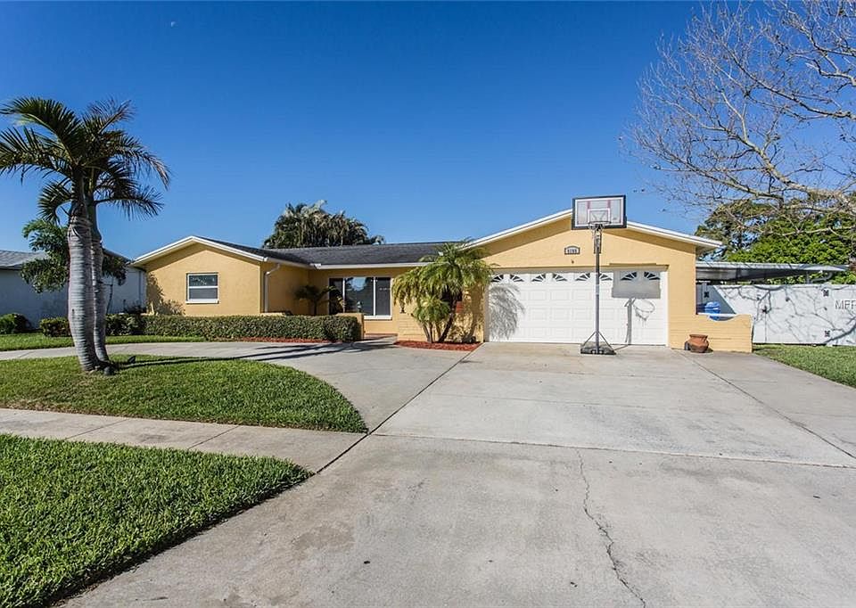 1st image of 6106 Tanglewood Dr NE