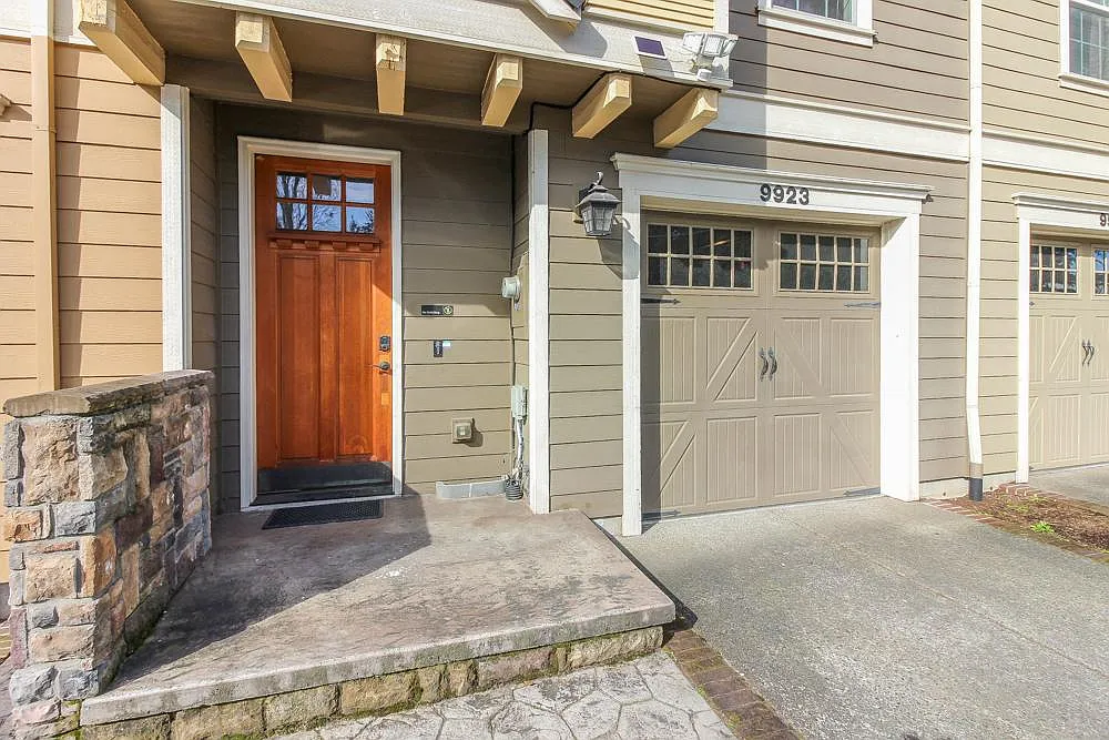 9923 SE Old Town Ct — Photo 2