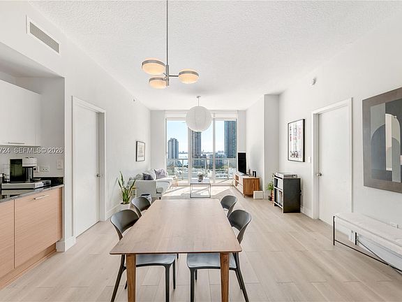 5th image of 3470 E Coast Ave APT H1514