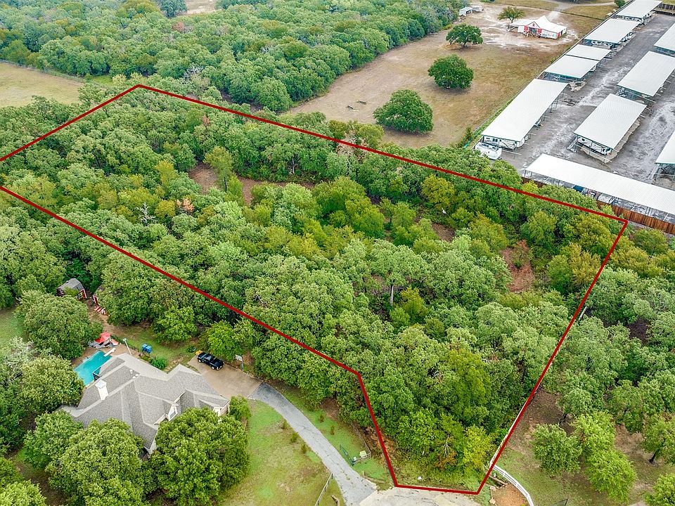 1st image of 6 Hickory Crossing Ln