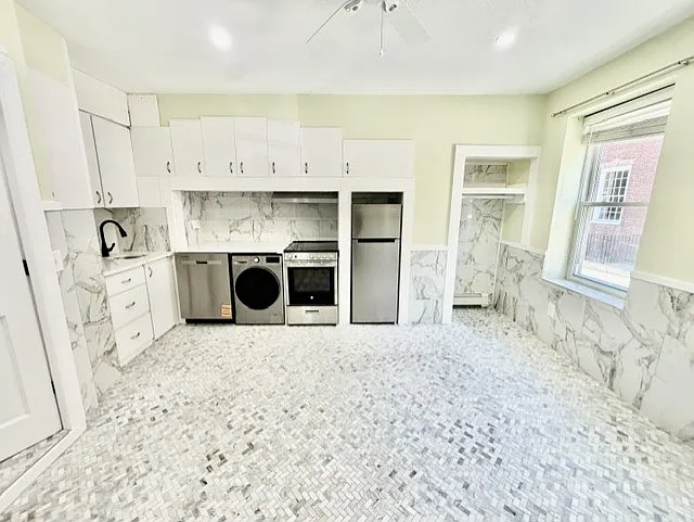 10 Harris St #1 — Photo 4