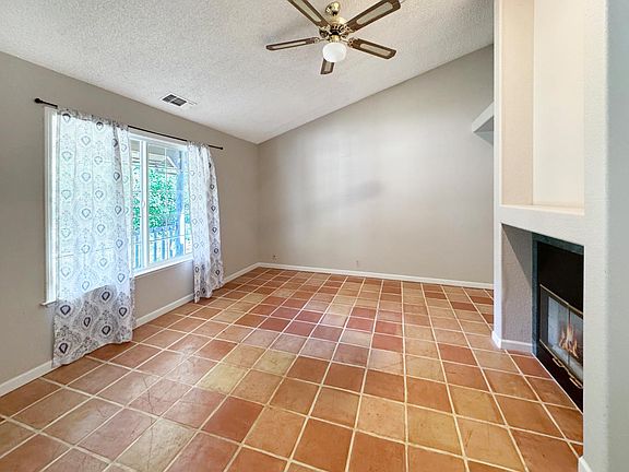 3rd image of 25124 Long Ct