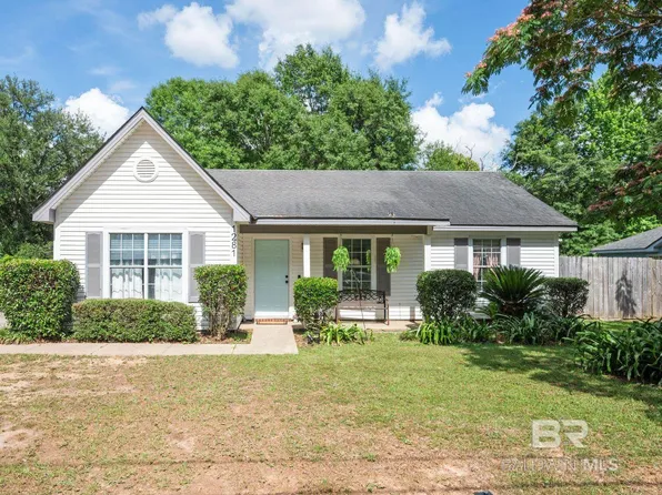 1281 Burnt Tree Dr E, Mobile, AL 36695