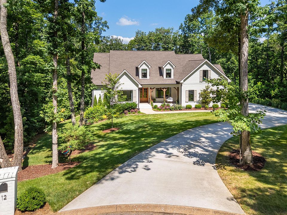 12 Balfour Ct, Signal Mountain, TN 37377 | Zillow