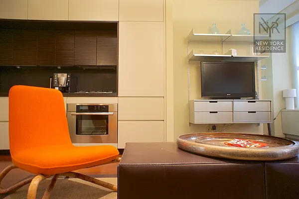 Rented by New York Residence | media 59