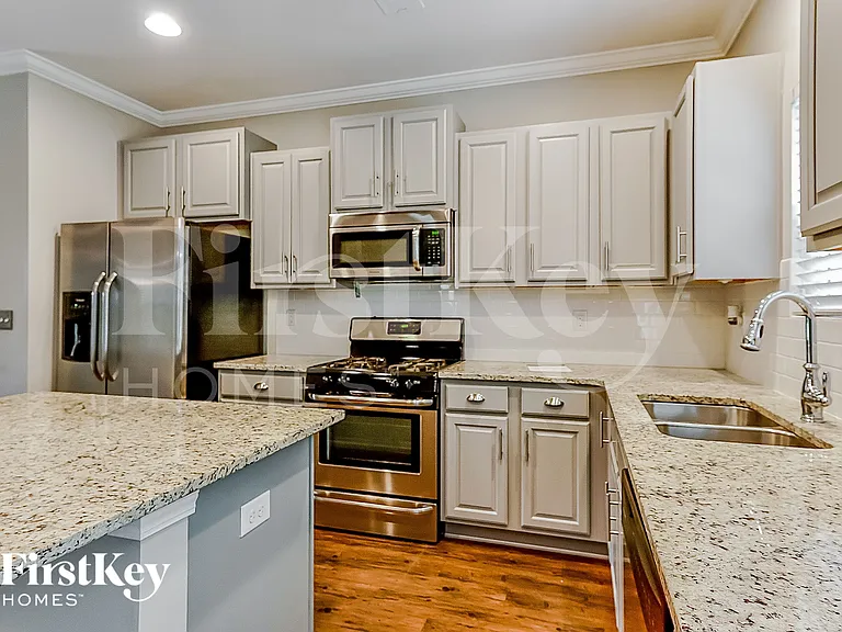 326 Chapel Hill Trl — Photo 6