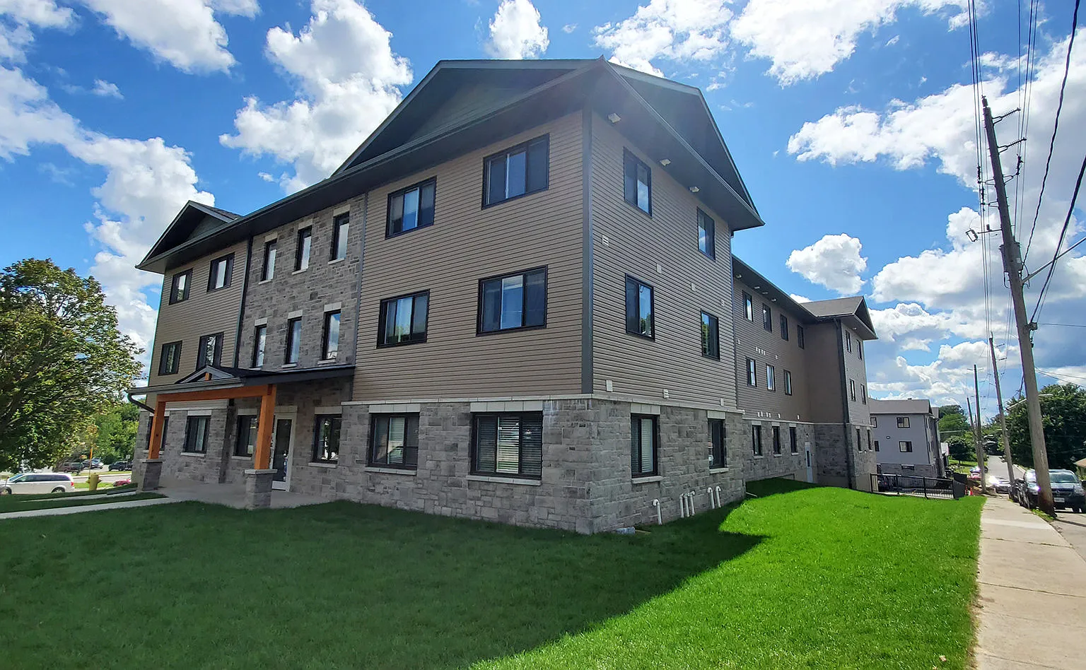 Trinity Place — Photo 1