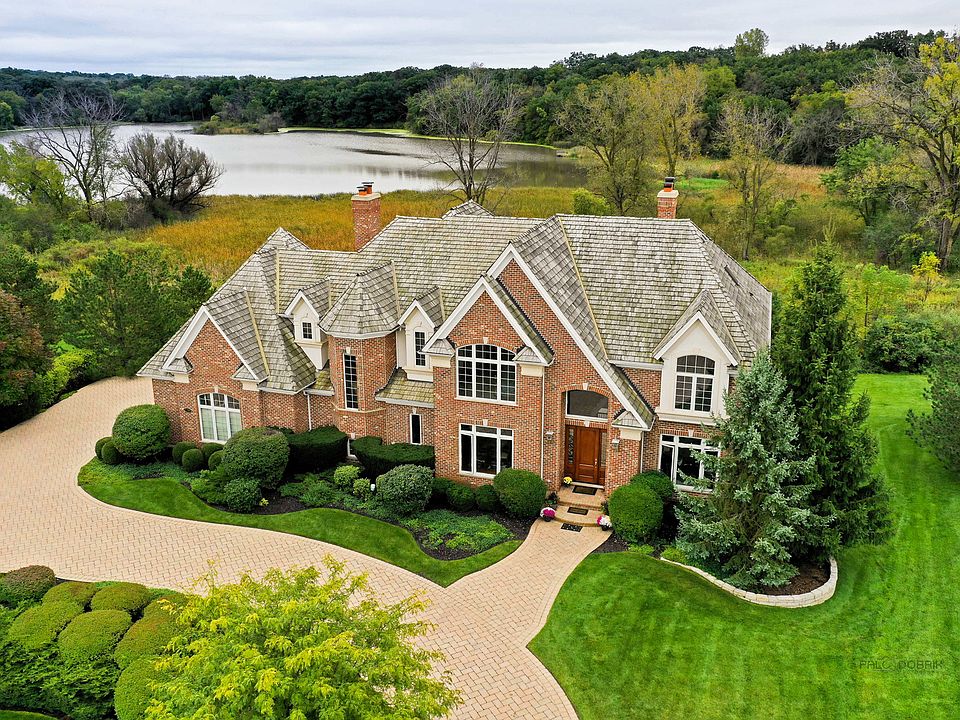1st image of 20689 W Lakeridge Ct
