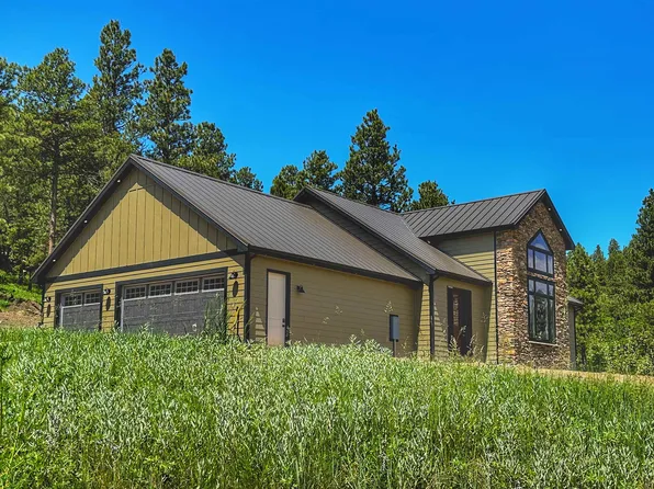 75 Turkey Paw Rd, Sundance, WY 82729