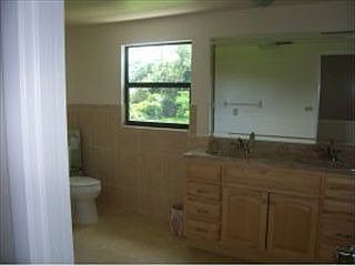 4th image of 3435 Parkway Dr