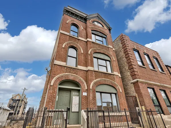 2214 W 18th Pl #1S, Chicago, IL 60608