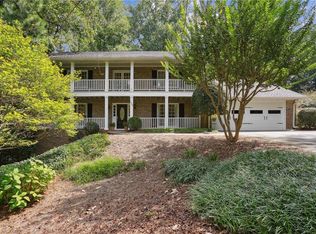 5740 Riverwood Dr, Sandy Springs, GA 30328