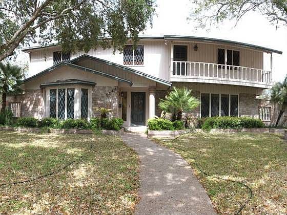 1st image of 5248 River Oaks Dr